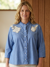 Load image into Gallery viewer, Ruffled Collar Shirt - vintage cutwork floral applique XL