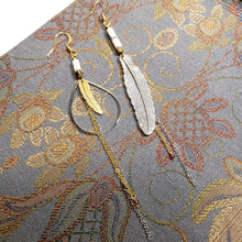 Load image into Gallery viewer, Mixed Metals Asymmetric Feather Duster Earrings - howlite