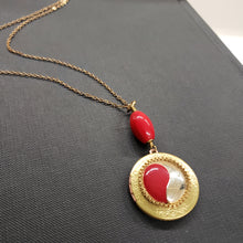 Load image into Gallery viewer, Vintage Round Locket Necklace - Yin Yang Red