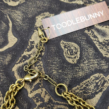 Load image into Gallery viewer, Quart Point Brass Collar Necklace - Opal Aura