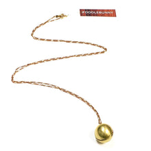 Load image into Gallery viewer, Vintage Sphere Locket