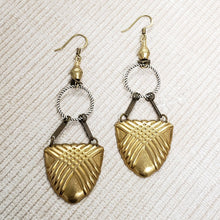 Load image into Gallery viewer, Shielded Mixed Metal Earrings
