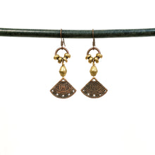 Load image into Gallery viewer, Aztec Copper Fans Earrings