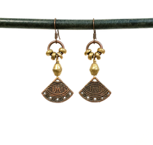 Load image into Gallery viewer, Aztec Copper Fans Earrings
