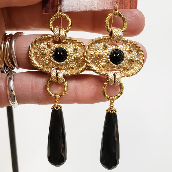 Eye See You Earrings