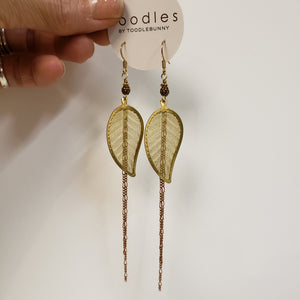Vintage mesh leaves duster earrings