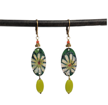 Load image into Gallery viewer, Floral Tin Dangle Earrings - Lime
