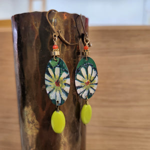 Floral Tin Dangle Earrings - Lime