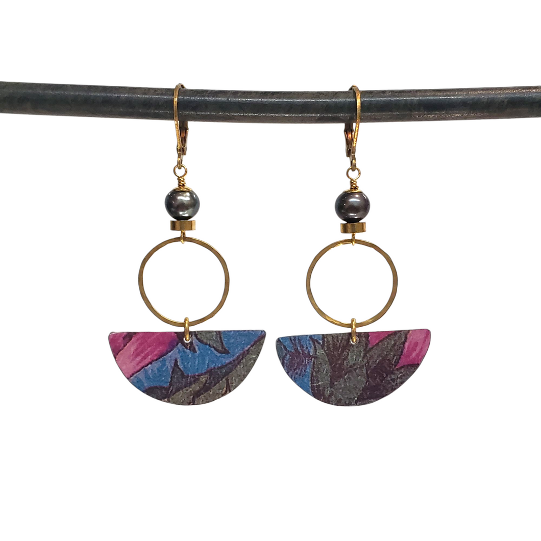 Geometric Tropical Leaf Tin Earrings - Blue Pearl