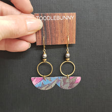 Load image into Gallery viewer, Geometric Tropical Leaf Tin Earrings - Blue Pearl
