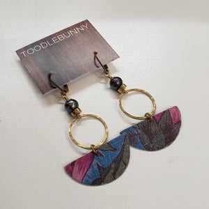 Geometric Tropical Leaf Tin Earrings - Blue Pearl