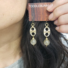 Load image into Gallery viewer, Golden Rutile Quartz Vintage Link Drop Earrings
