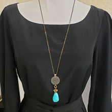 Load image into Gallery viewer, Kuchi Coin Aqua Fire Agate Stone Necklace
