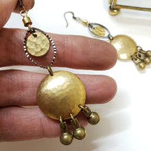 Load image into Gallery viewer, Eye of Horus Earrings

