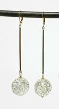 Load image into Gallery viewer, Vintage confetti lucite drop earrings
