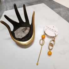 Load image into Gallery viewer, Asymmetric Color pop link drop earrings
