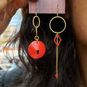 Asymmetric Enamel Color Pop Earrings - Red