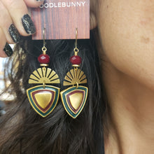 Load image into Gallery viewer, Sun Ray Drop Earrings - Sheild

