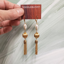 Load image into Gallery viewer, Caged Pearl tassel duster earrings
