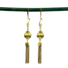 Load image into Gallery viewer, Caged Pearl tassel duster earrings
