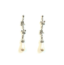 Load image into Gallery viewer, Flutter Crystal pearl drop earrings
