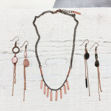 Load image into Gallery viewer, Mixed Metal Fringe Necklace
